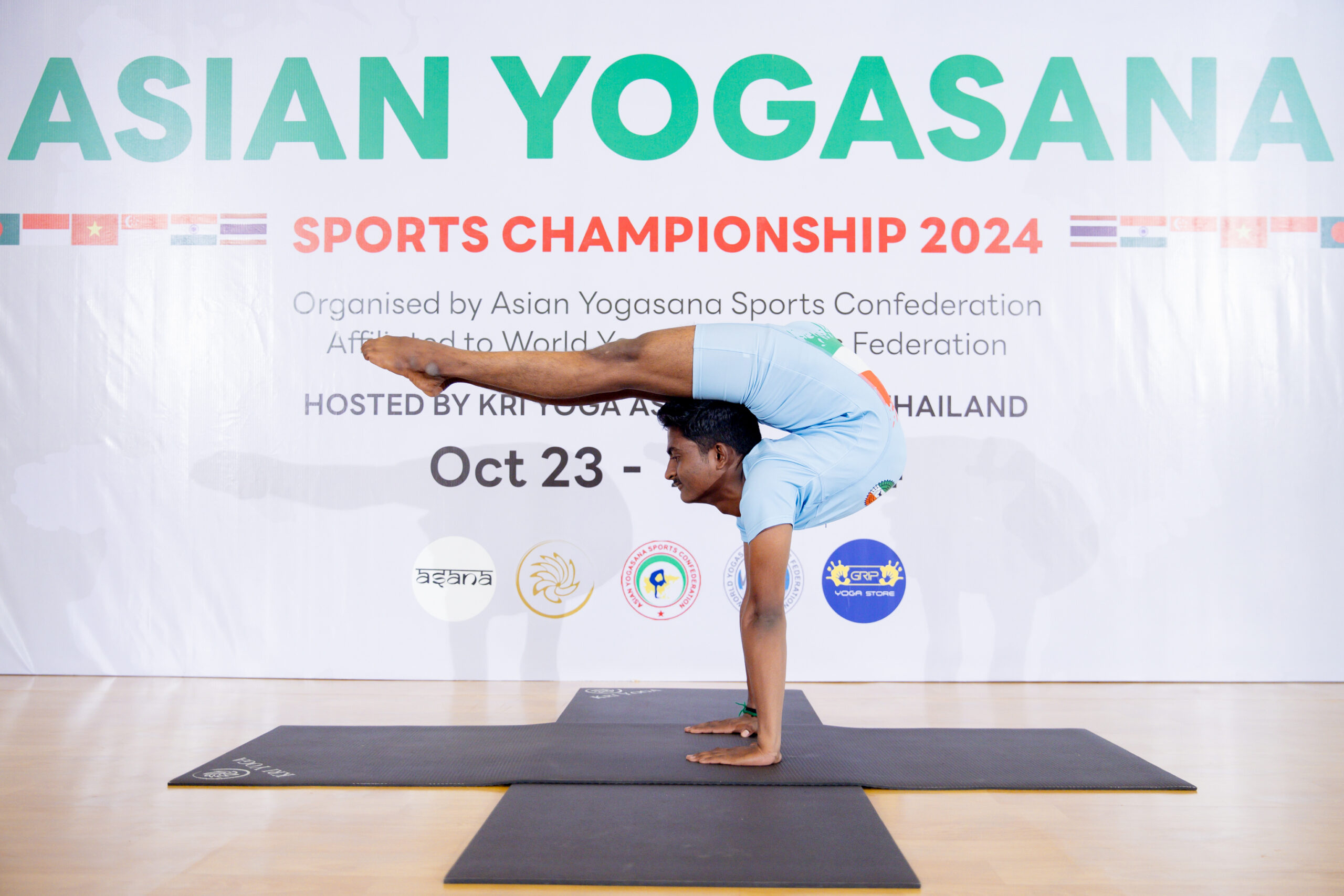 Hastalikrasana By Senior Male Champion in Asian Yogasana Sports Championship 2024